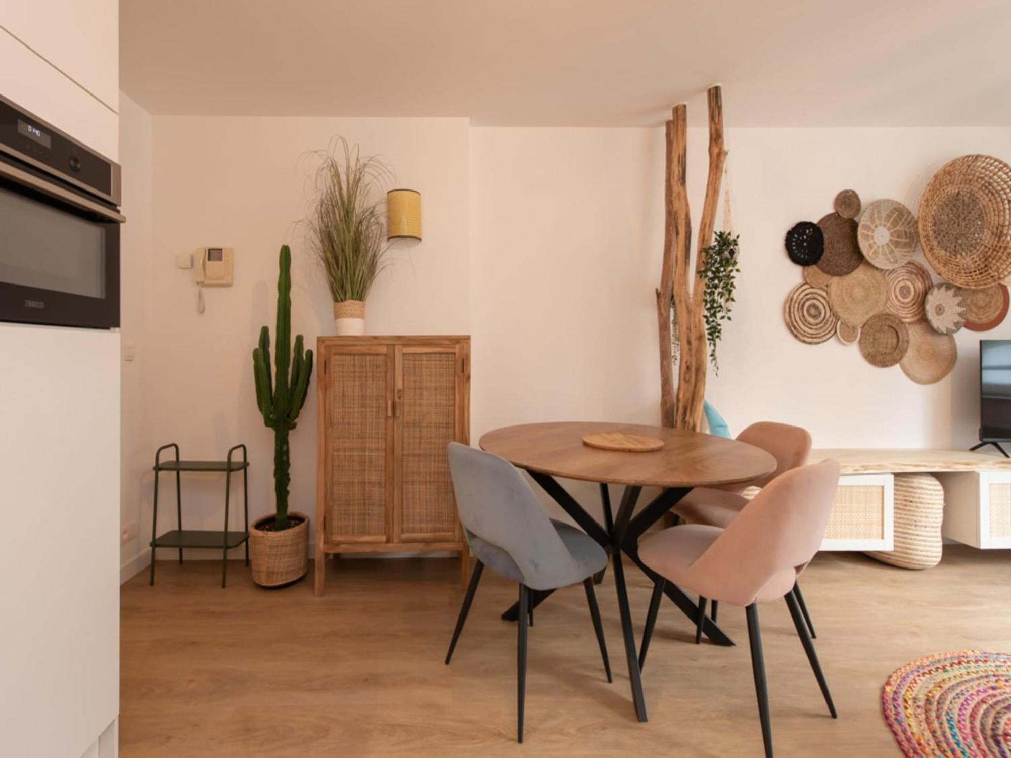 Apartment Pretty With Balcony Ostend